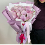 Каллы 15 розовых с нежной упаковкой